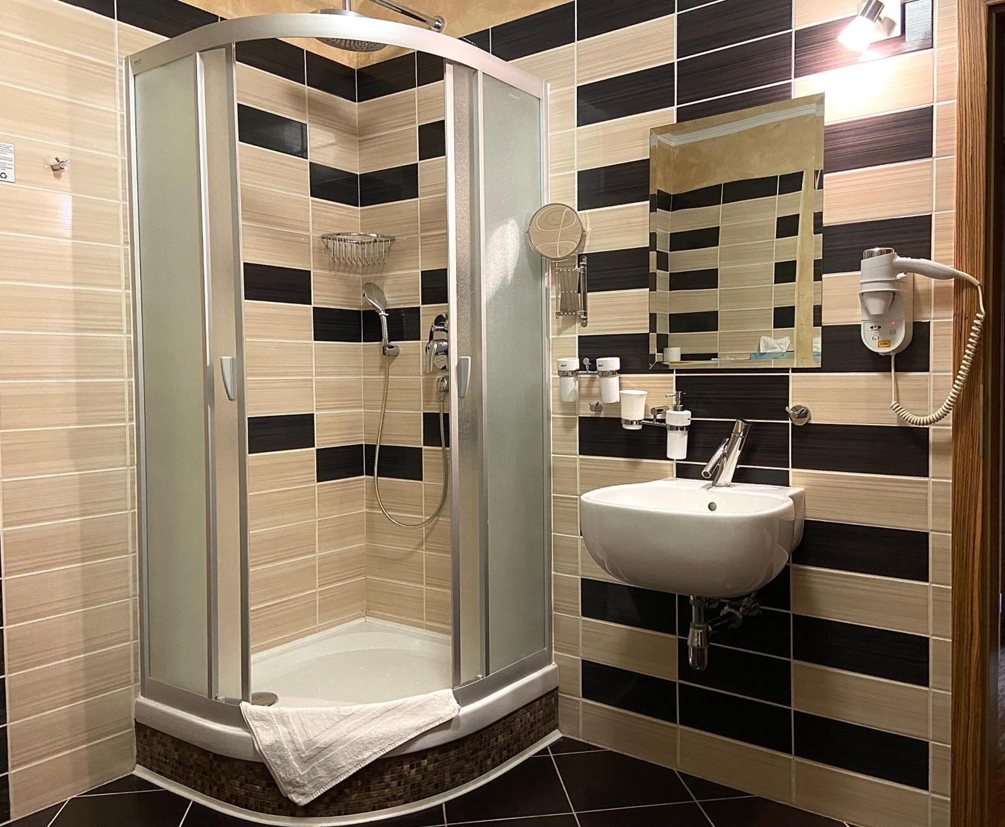 Wellness Hotel Beethoven Chomutov Ngoại thất bức ảnh