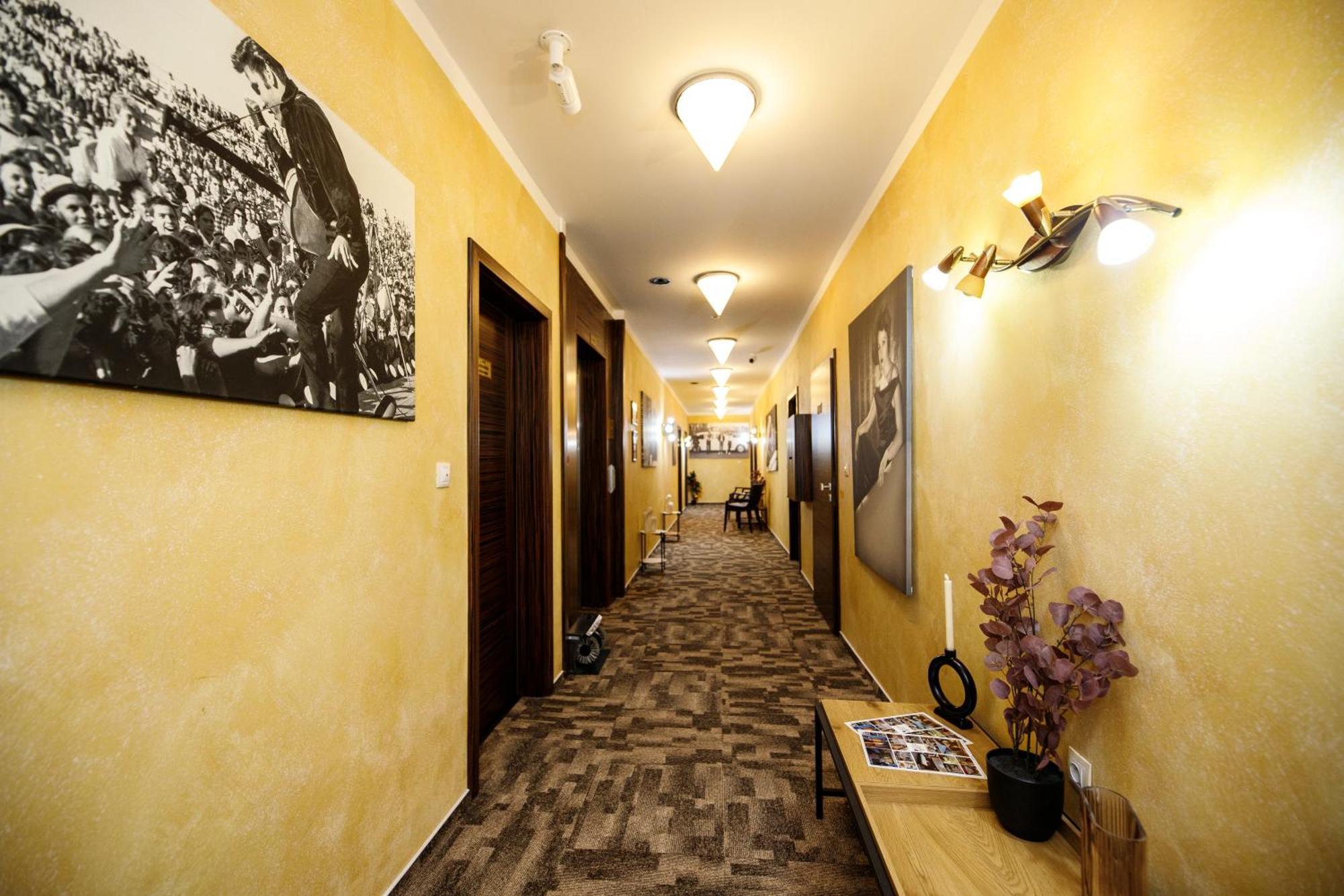 Wellness Hotel Beethoven Chomutov Ngoại thất bức ảnh