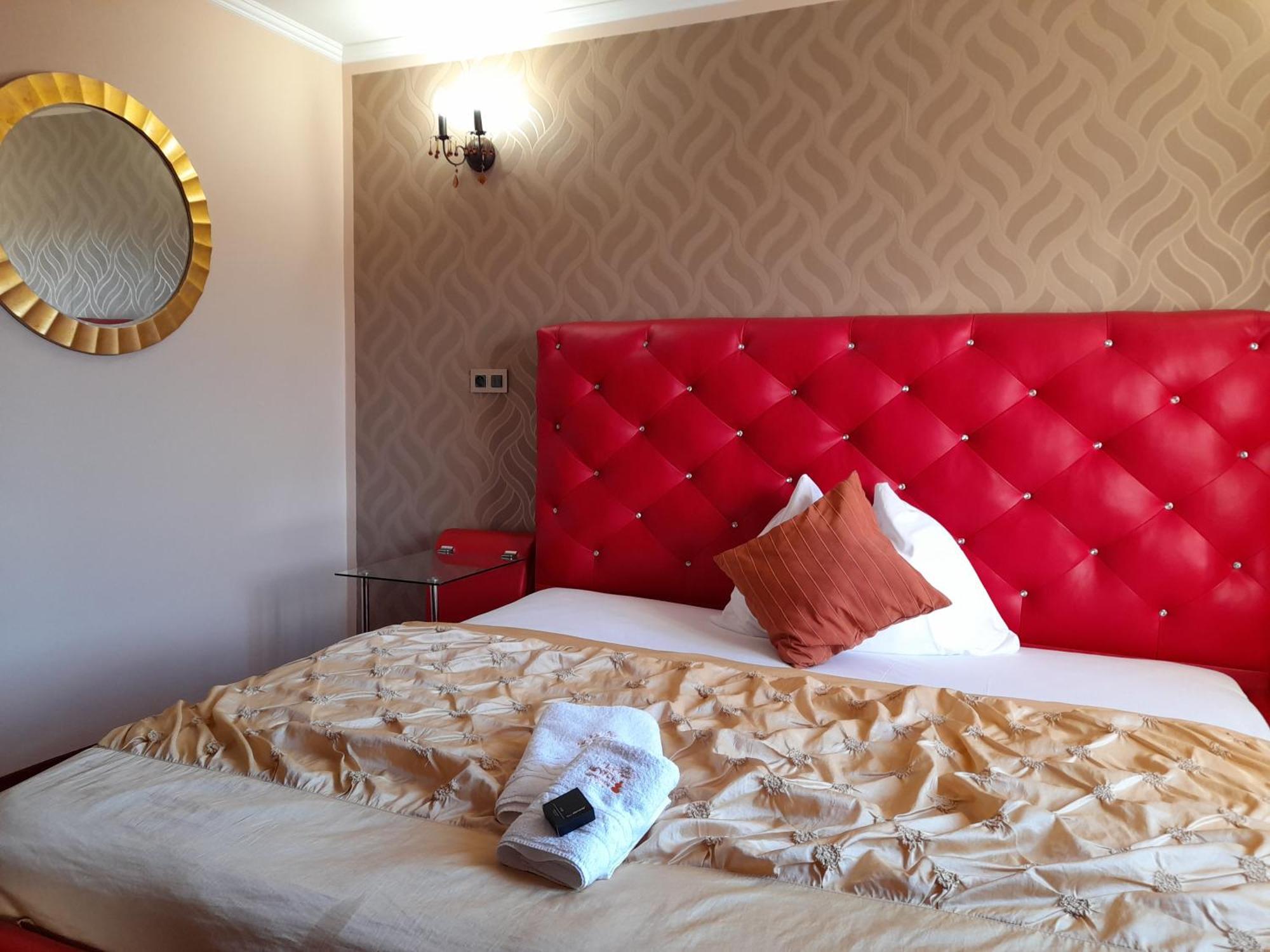 Wellness Hotel Beethoven Chomutov Ngoại thất bức ảnh